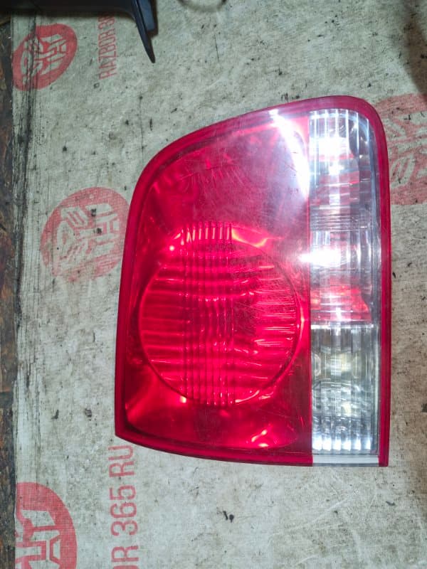 Фонарь крышки багажника Volkswagen Touareg 7L AXQ 2005 лев. (б/у)