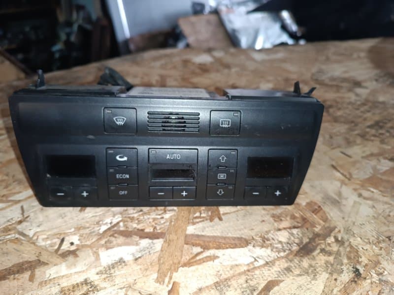 Блок управления климат-контролем Audi A6 4B2 ACK 2001 (б/у)