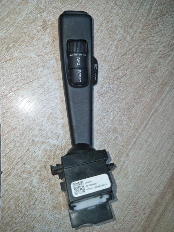 Переключатель поворотов Volvo XC70 BZ B5254T12 2014 (б/у)