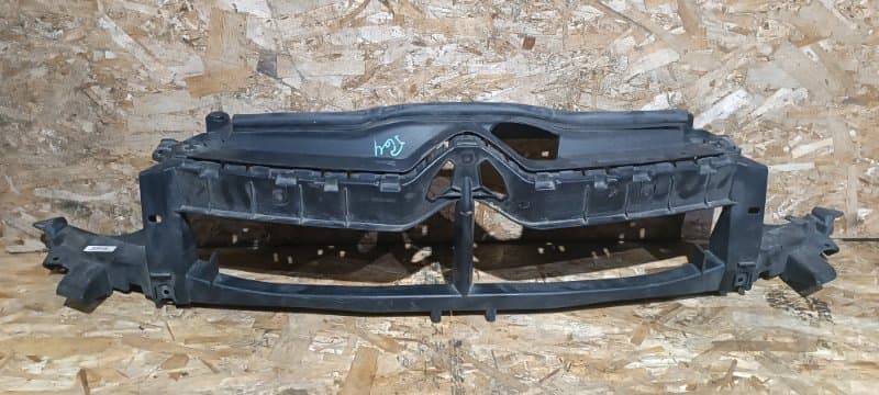 Кронштейн бампера Citroen C4 B7 BH01 DV6FC 2016 перед. (б/у)
