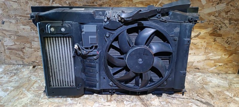 Панель передняя в сборе Citroen C4 B7 BH01 DV6FC 2016 (б/у)