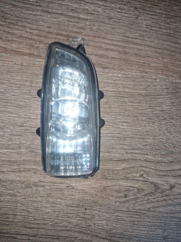 Указатель поворота Volvo S80 AS B6324S 2009 лев. (б/у)