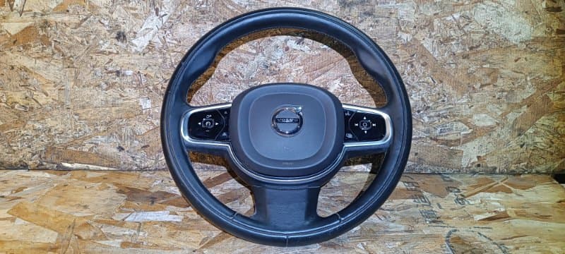 Руль VOLVO ХС90 LA2 D4204T11 2018 (б/у)