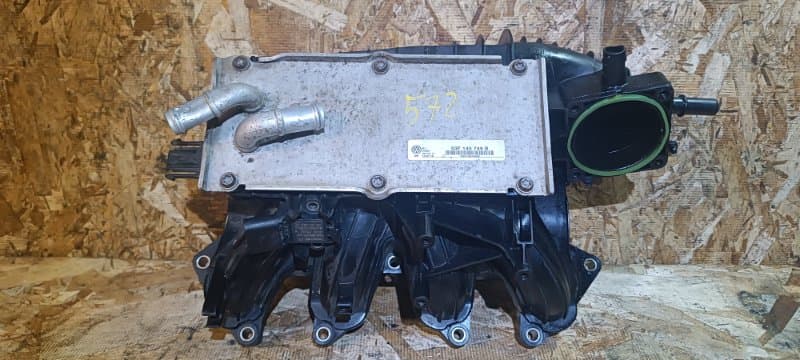 Коллектор впускной Volkswagen Golf 5K1 CBZ 2012 (б/у)