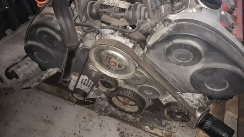 Двигатель audi A6 C5 ASN 2002 (б/у)
