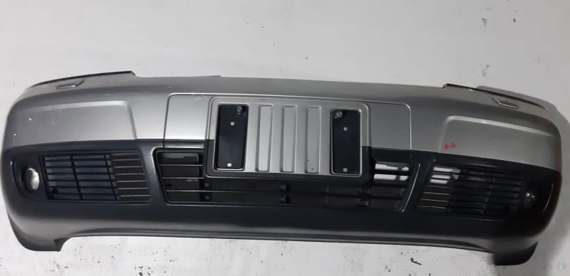 Бампер audi A6 C5 2.4 1997 перед. (б/у)