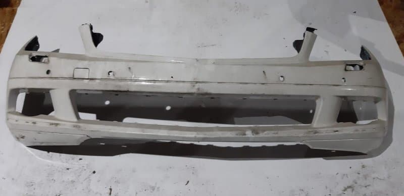 Бампер Mercedes C-klasse W204 1.8 2006 перед. (б/у)