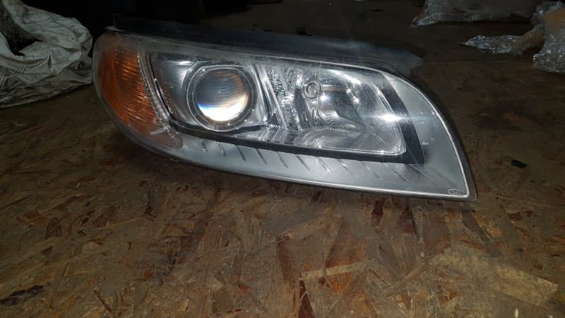 Фара ксенон адаптивный Volvo s80 СЕДАН B5254T6 2008 прав. (б/у)