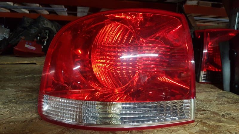 Фонарь Volkswagen Touareg 7L AXQ 2005 задн. лев. (б/у)