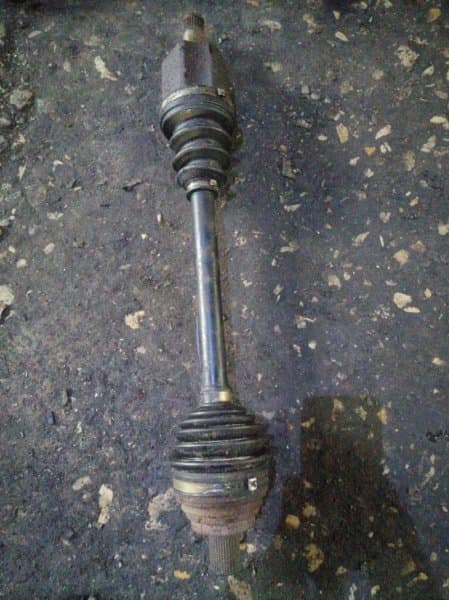 Привод Volkswagen Passat 3C 2.0 2006 перед. лев. (б/у)