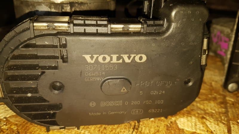 Дроссельная заслонка Volvo (б/у)
