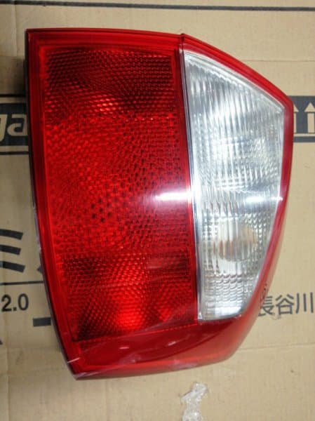 Фонарь Audi A4 8E2 AMB 2003 задн. прав. (б/у)