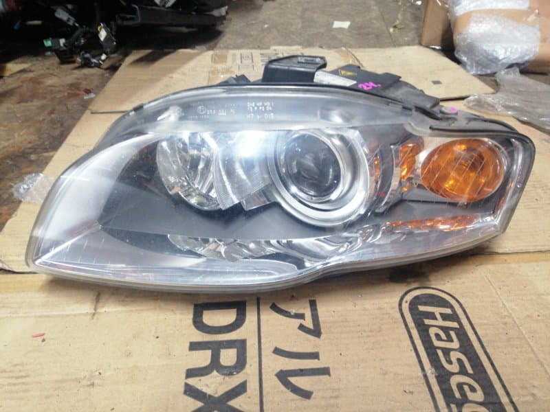 Фара Audi A4 8EC 2 2006 перед. лев. (б/у)