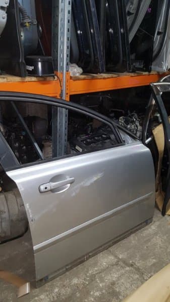 Дверь Volvo S40 2005 перед. прав. (б/у)