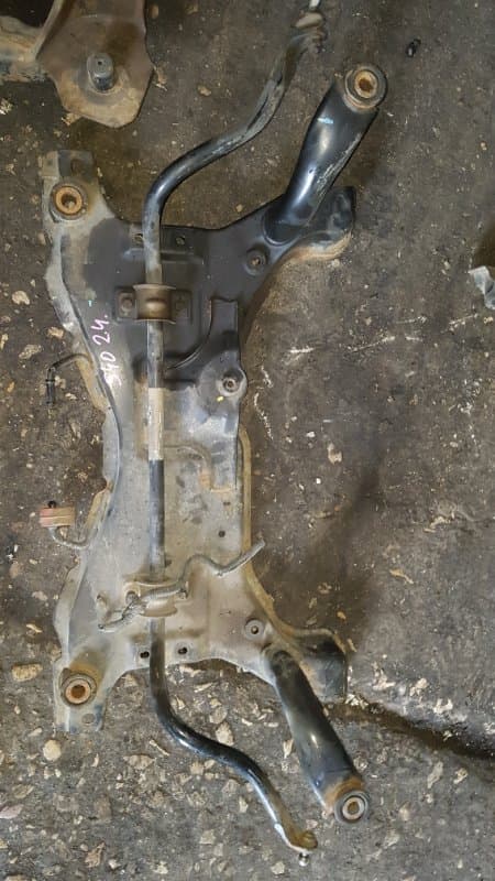 Подрамник Volvo S40 СЕДАН B5244S4 2008 (б/у)