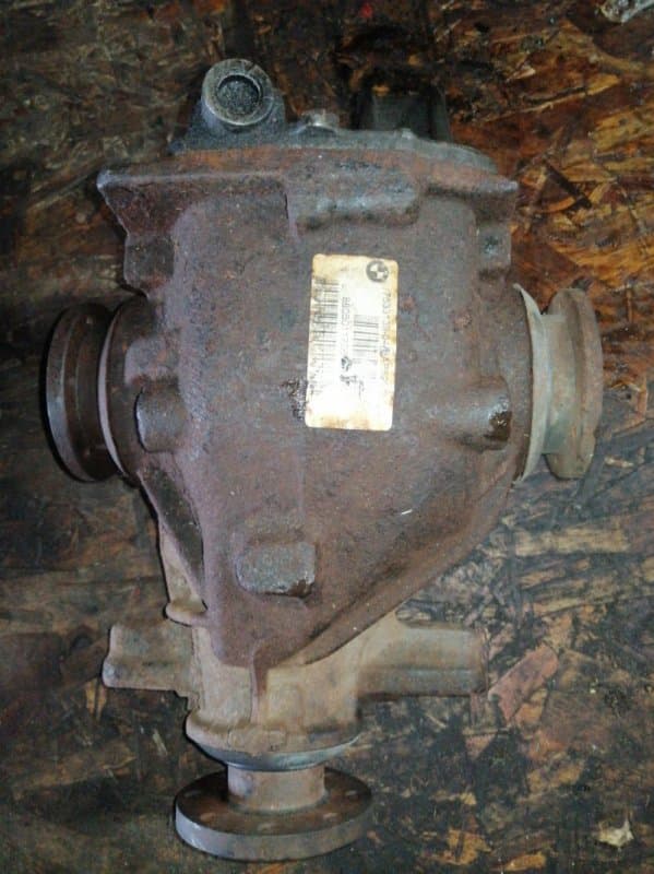 Редуктор BMW X3 E83 M54B25 задн. (б/у)