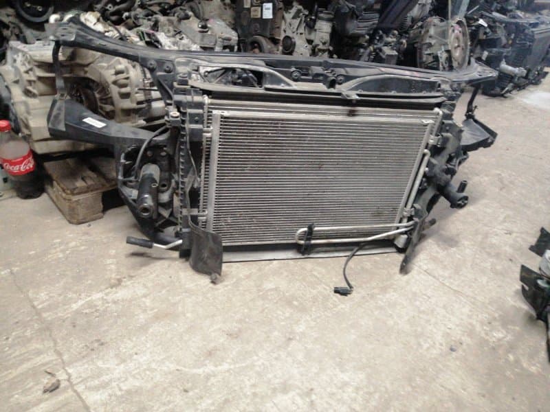 Панель передняя Audi A4 B7 2.0T 2004 (б/у)