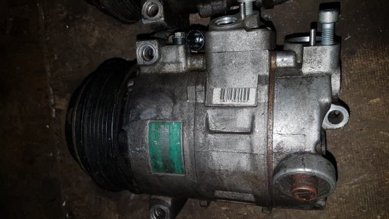 Компрессор кондиционера Mercedes ML W163 M112.9 3.2 2001 (б/у)