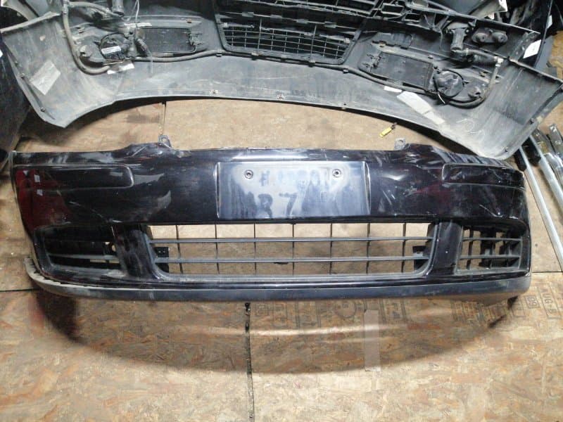 Бампер Volkswagen Golf 1K1 BVY 2006 перед. (б/у)