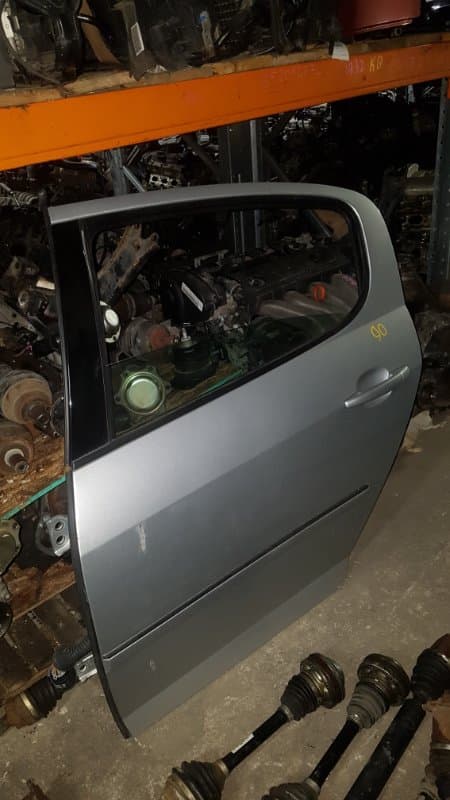 Дверь Peugeot 407 6D 3FZ 2010 задн. лев. (б/у)