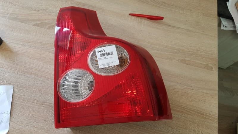 Фонарь VOLVO XC90 ВНЕДОРОЖНИК 2004 задн. прав. (б/у)