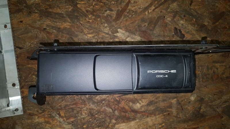 CD-чейнджер Porsche Cayenne 955 M48.00 2005 (б/у)