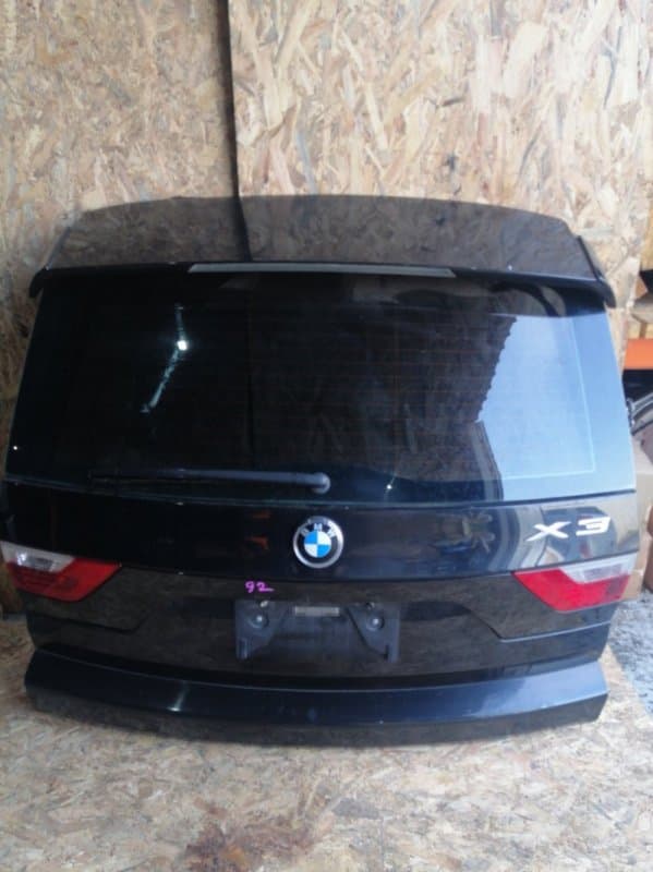 Крышка багажника BMW X3 E83 N52B30AF 2008 (б/у)