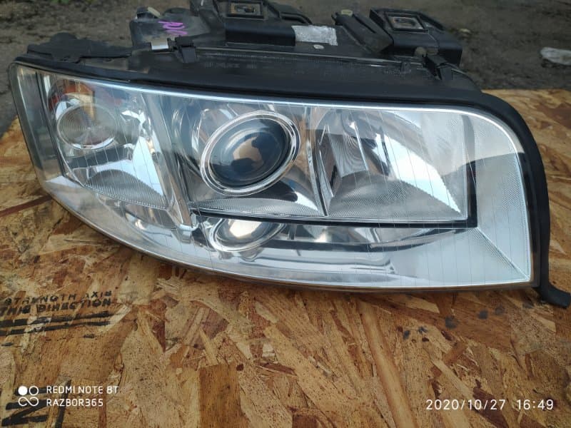 Фара ксенон Audi A6 4B2 ASN 2002 перед. прав. (б/у)
