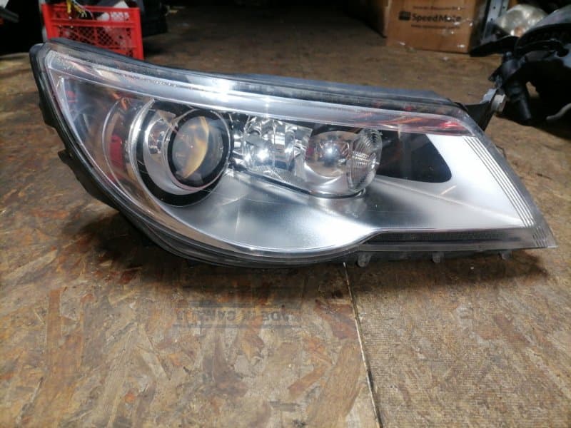 Фара ксенон Volkswagen Tiguan 5N1 CAW 2010 перед. прав. (б/у)