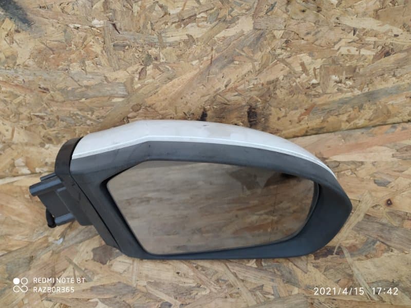 Зеркало Mercedes B-Klasse W245 266.940 2006 прав. (б/у)