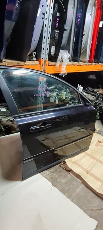Дверь Volvo S40 MS B4204S3 2010 перед. прав. (б/у)