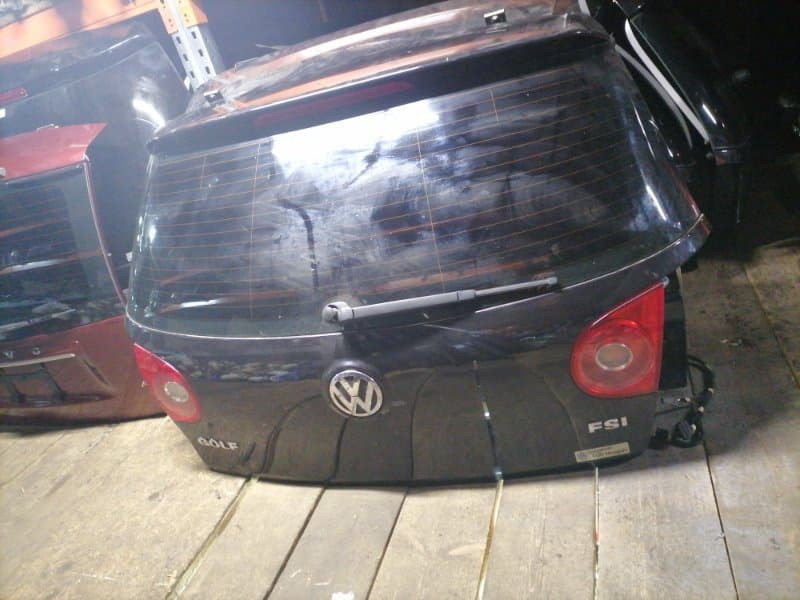 Крышка багажника Volkswagen Golf 1K1 BLR 2006 (б/у)