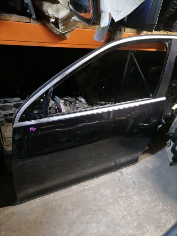 Дверь Volkswagen Jetta 1K2 BLG 2008 перед. лев. (б/у)