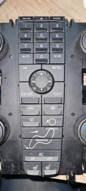 Блок управления климат-контролем Volvo s40 СЕДАН B5254T3 2005 (б/у)
