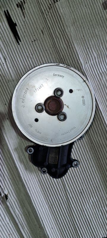 Шкив помпы Volkswagen Touareg 7P CRCA 2012 (б/у)
