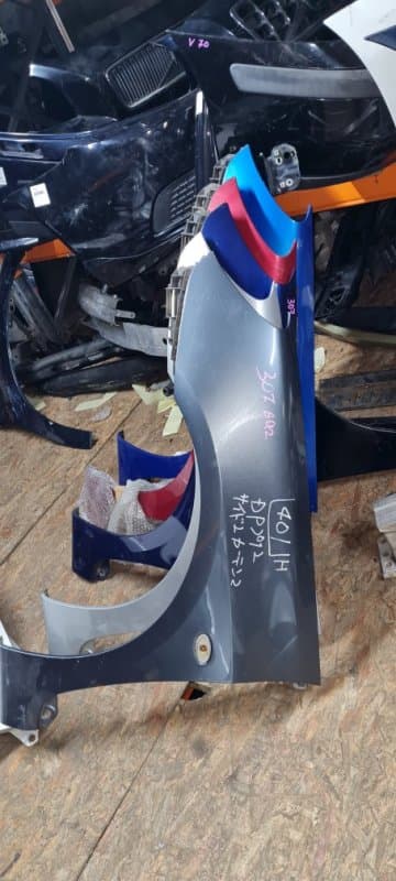 Крыло Peugeot 307 ХЕЧБЕК TU5JP 2002 перед. лев. (б/у)