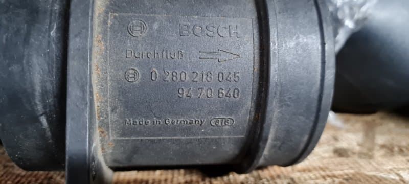 Датчик массового расхода воздуха ДМРВ Volvo (б/у)