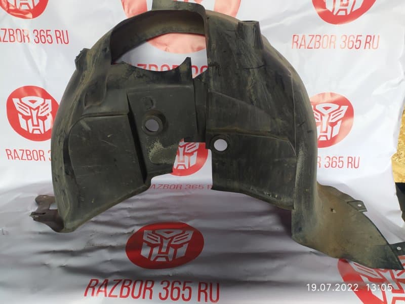 Подкрылок Mercedes-Benz Viano W639 112.951 2006 перед. лев. (б/у)