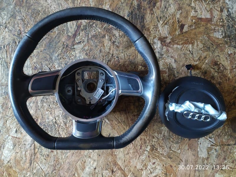 Руль Audi TT 8J3 BWA 2010 (б/у)