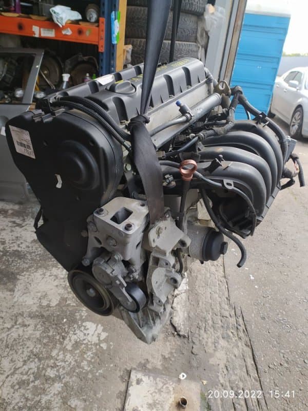 Двигатель RFJ EW10A Peugeot 307 УНИВЕРСАЛ RFJ 2008 (б/у)