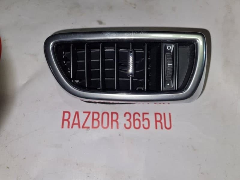 Воздуховод Porsche Cayenne 958 перед. прав. (б/у)