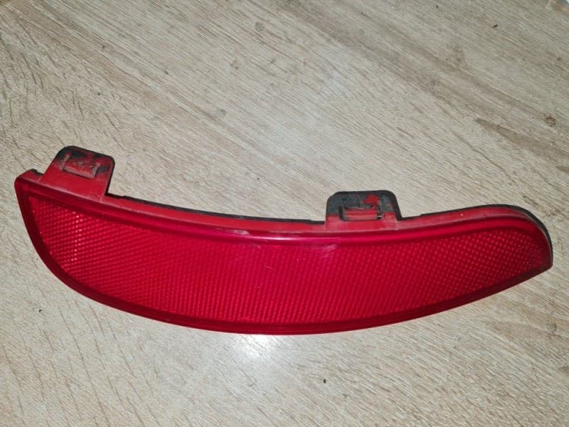 Катафот бампера Volvo S40 MS B4204S3 2010 задн. лев. (б/у)