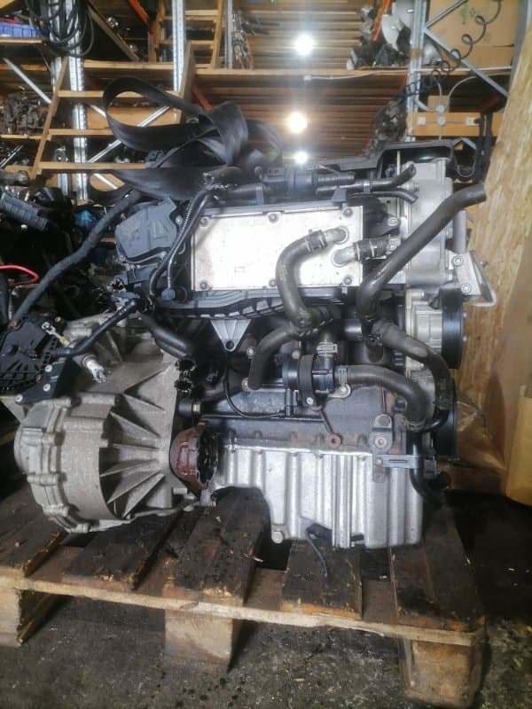 Двигатель Audi A3 8PA CAX 2011 (б/у)