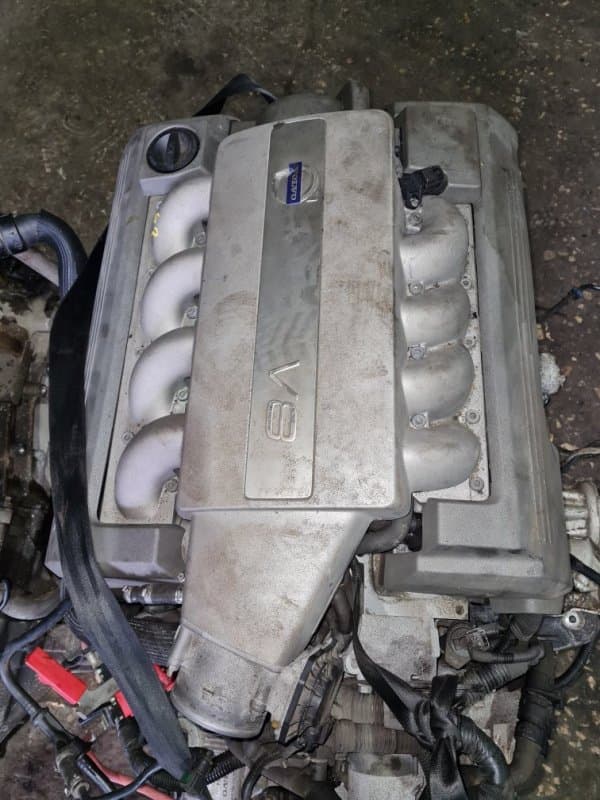 Двигатель Volvo S80 AS B8444S 2010 (б/у)