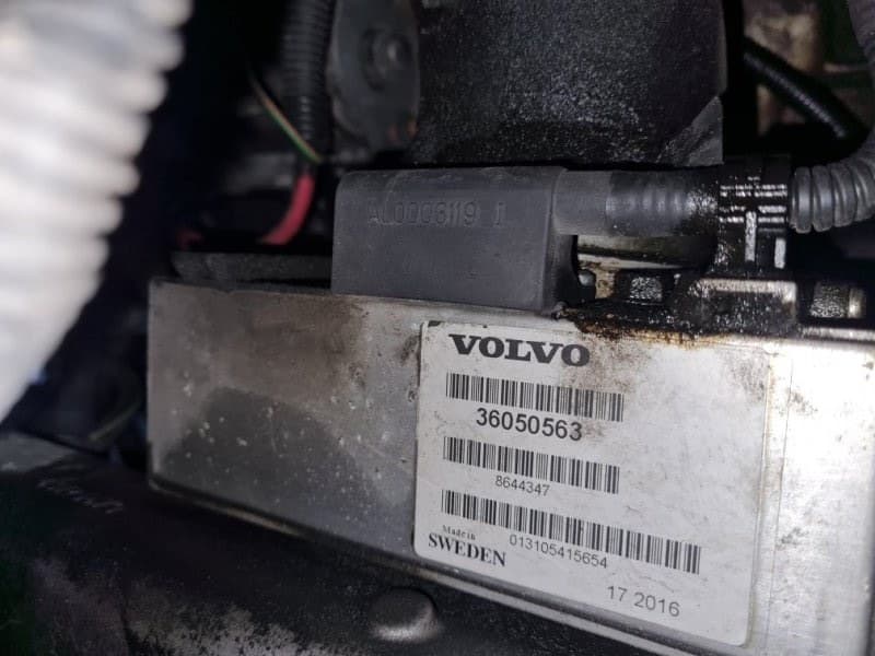 Дроссельная заслонка Volvo S80 AS B6284T 2002 (б/у)