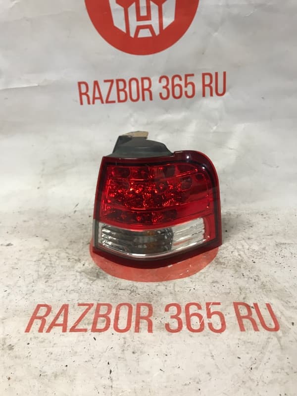 Фонарь Ford Escape ZD AJ30 2008 задн. прав. (б/у)