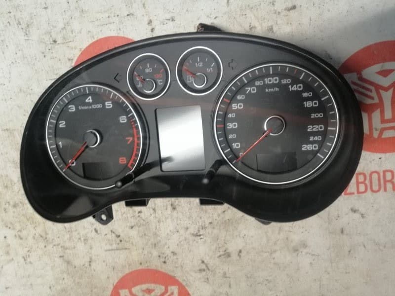 Щиток приборов Audi A3 8PA CAX 2011 (б/у)