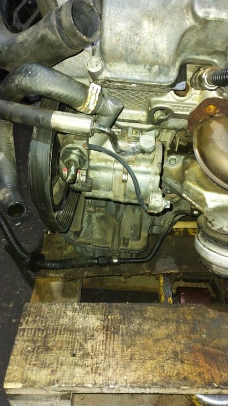 Насос гидроусилителя руля Mercedes-Benz E-Class W210 112.914 ( 2.6 ) 2001 (б/у)