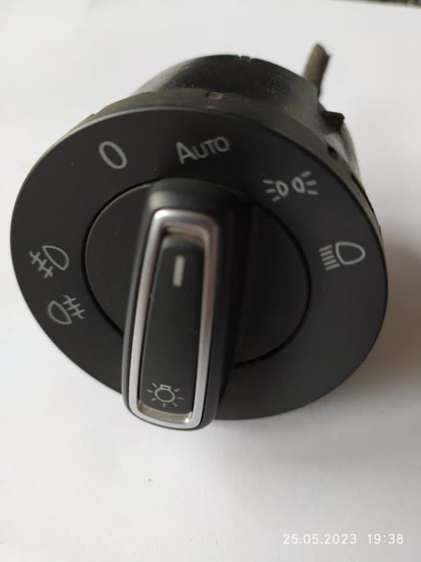 Переключатель света VOLKSWAGEN Golf 7 5G CPT 2014 (б/у)