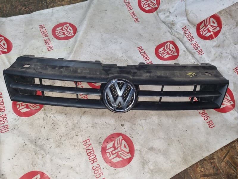 Решетка радиатора Volkswagen Polo 6R1 СBZ 2012 (б/у)